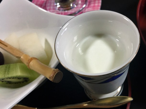 lychee yoghurt at minshuku tsugizakura