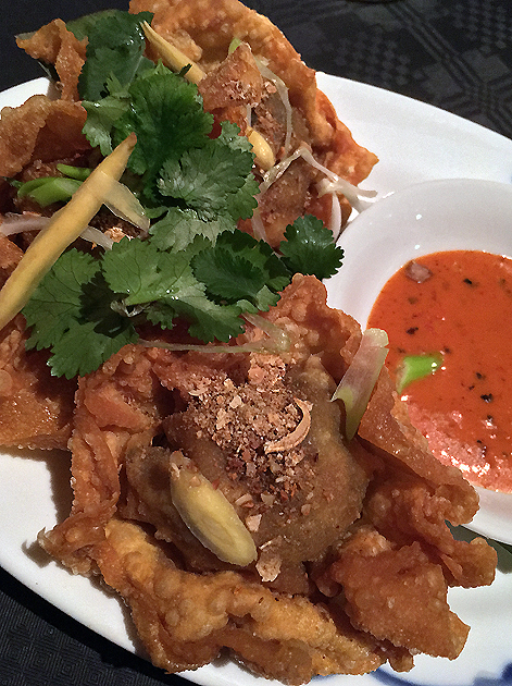 deep fried vegetable won tons at farang highbury park