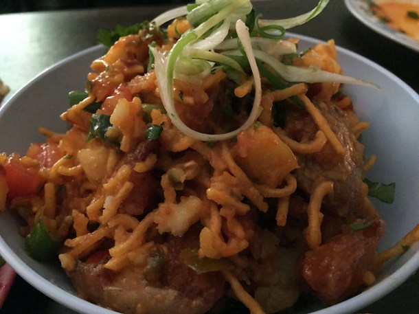 potato and noodle bhel at madame d