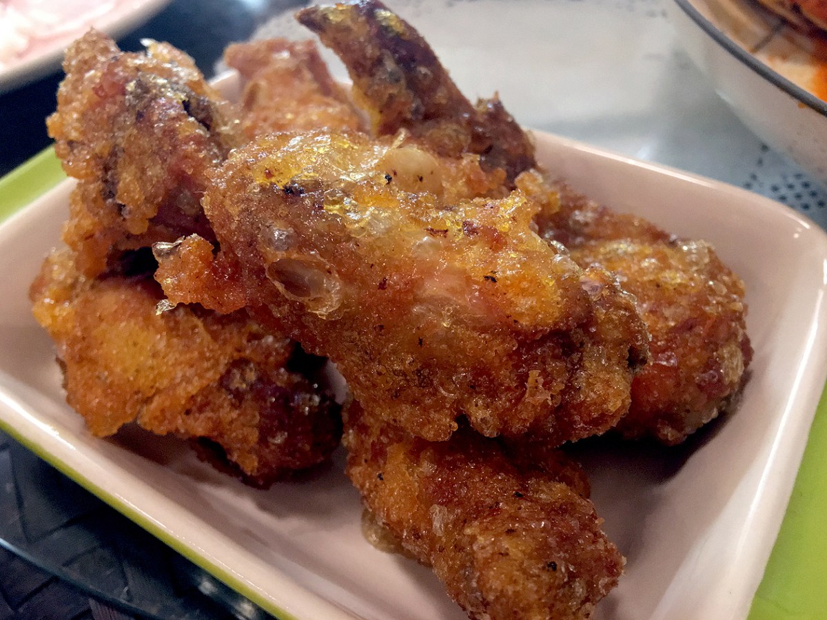 illustrative photo of the fried chicken wings at Normah's Cafe